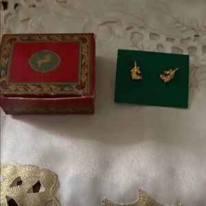 Gold Unicorn Earrings, from Avon dated 1987